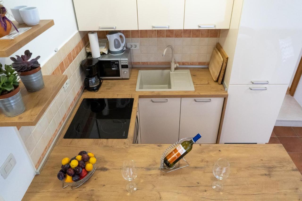 Apartments Linda マカルスカ エクステリア 写真