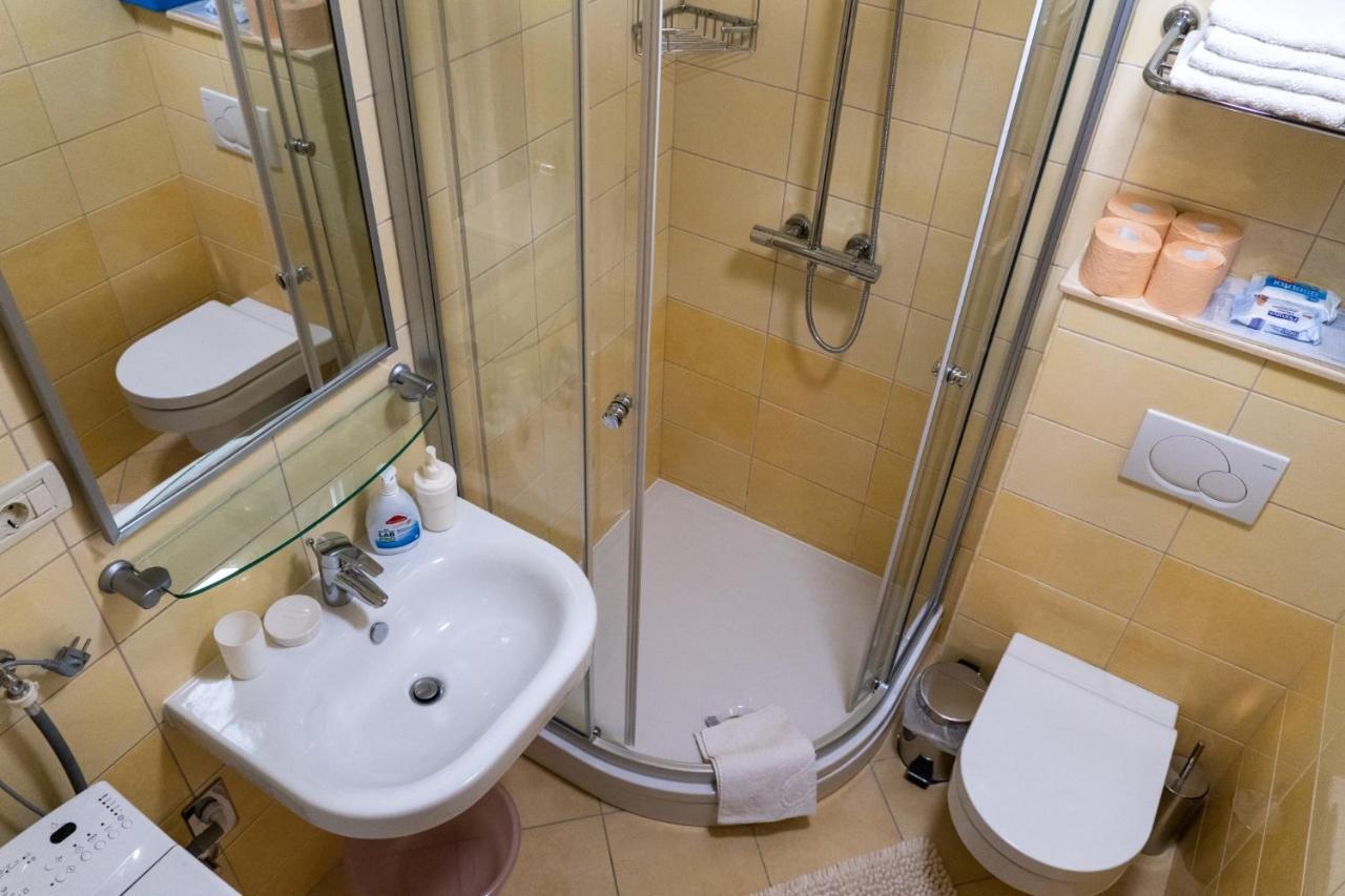 Apartments Linda マカルスカ エクステリア 写真